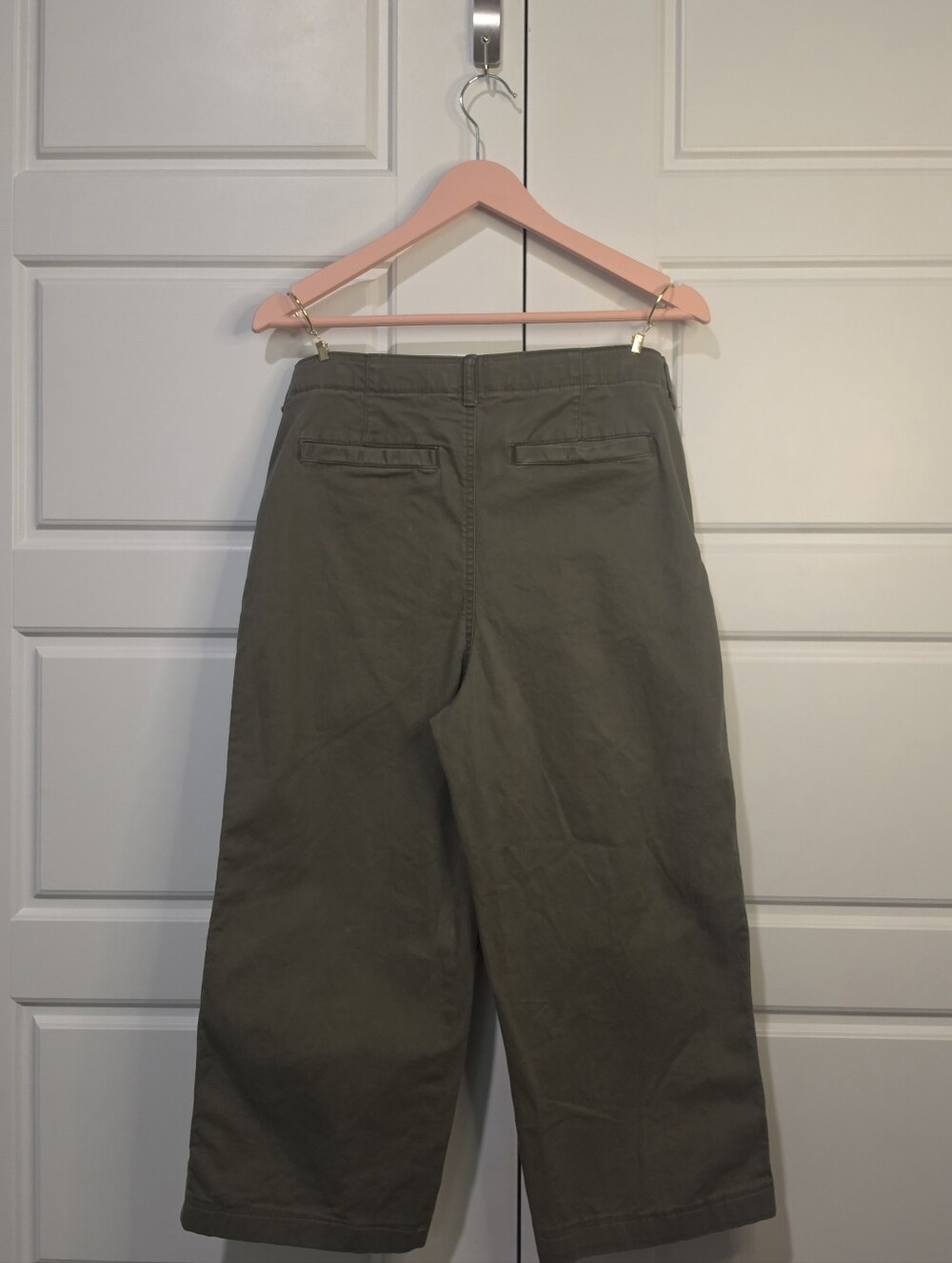 Old Navy Olive Green Baggy Chino Pants Boys size 14 Plus - Picture 2 of 7